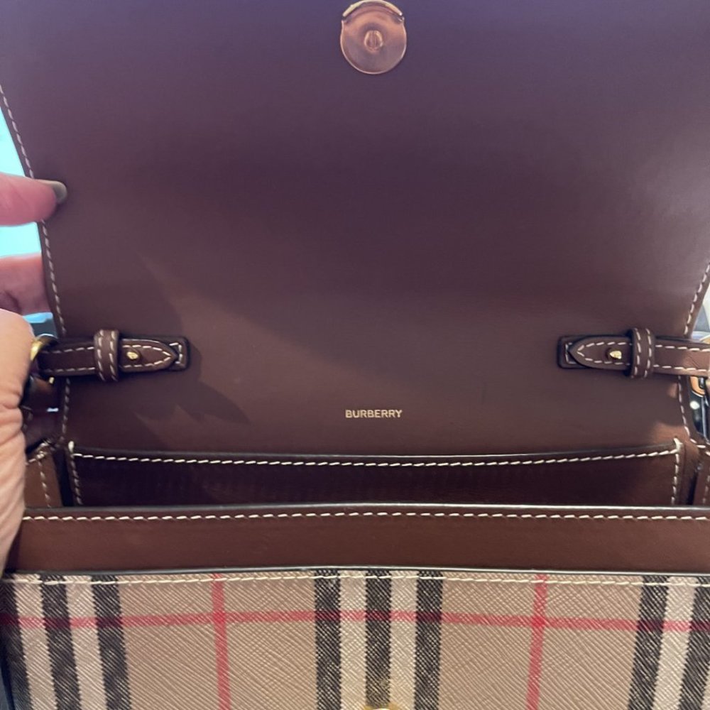 Authentic Burberry Crossbody - Picture 5 of 5